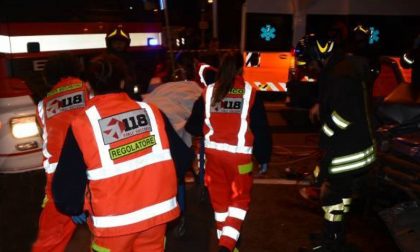 Contro un albero con la smart, paura per un 58enne SIRENE DI NOTTE