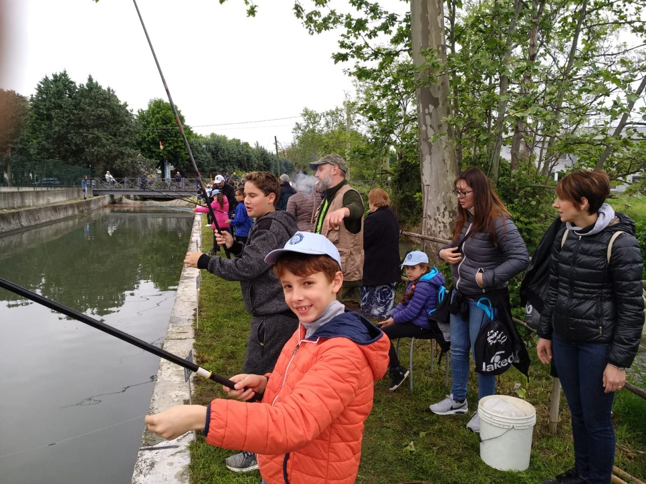 Gran successo la gara di pesca di Trescore Cremasco FOTO