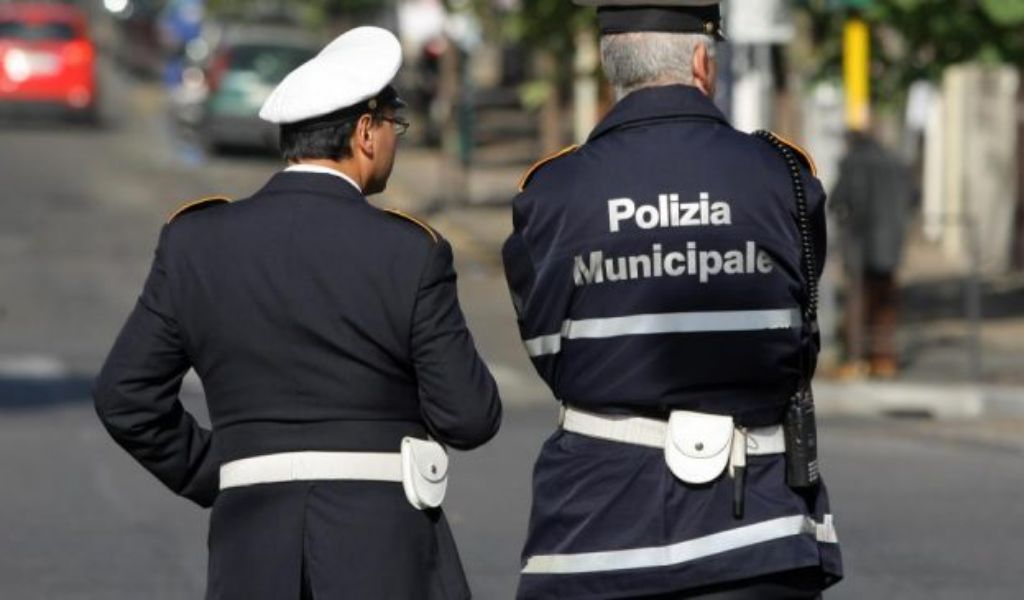 Sicurezza in città: telecamere e più vigili nei quartieri