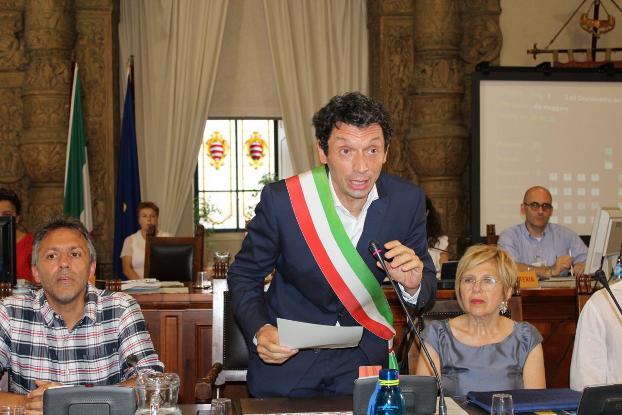 Insediato il nuovo Consiglio comunale, il Sindaco Galimberti ha giurato
