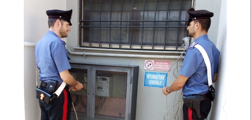 Furto di corrente dalla casa di un anziano ricoverato, arrestato