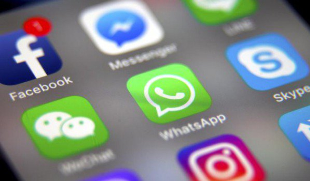 WhatsApp, Instagram e Facebook down in Italia e Europa