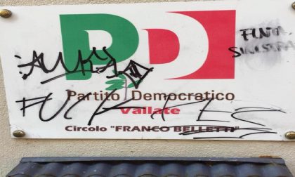 Imbrattata la sede del PD a Vailate