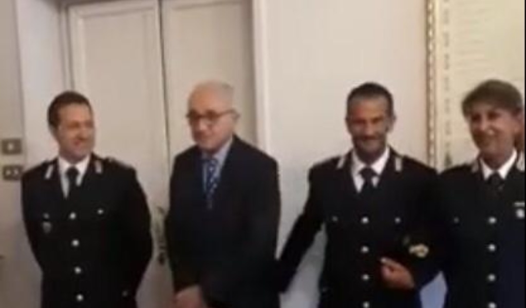 Salvò un pescatore, richiesto il riconoscimento per il valore civile del poliziotto eroe