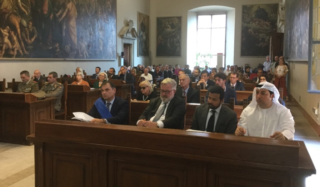 Maestri liutai da tutto il mondo unitevi… a Cremona