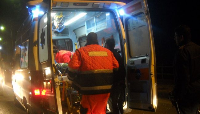 Fuori strada con l’auto: soccorsi un30enne e una 39enne SIRENE DI NOTTE