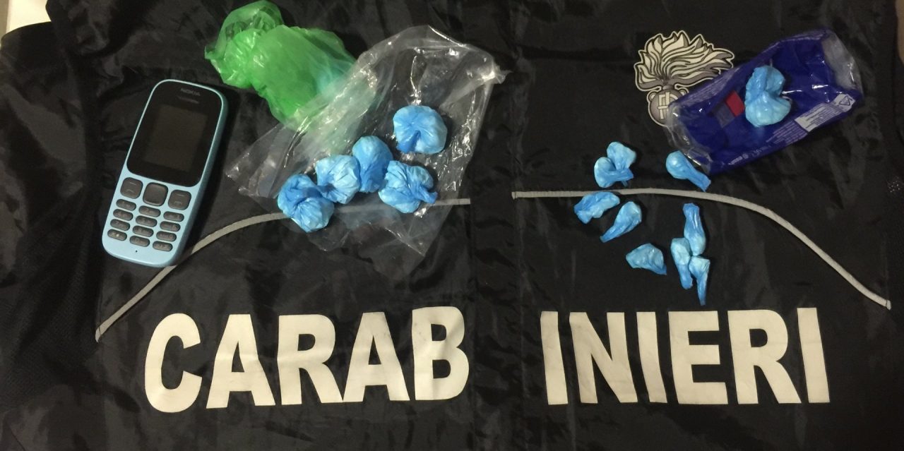In auto con la cocaina, arrestato operaio 30enne