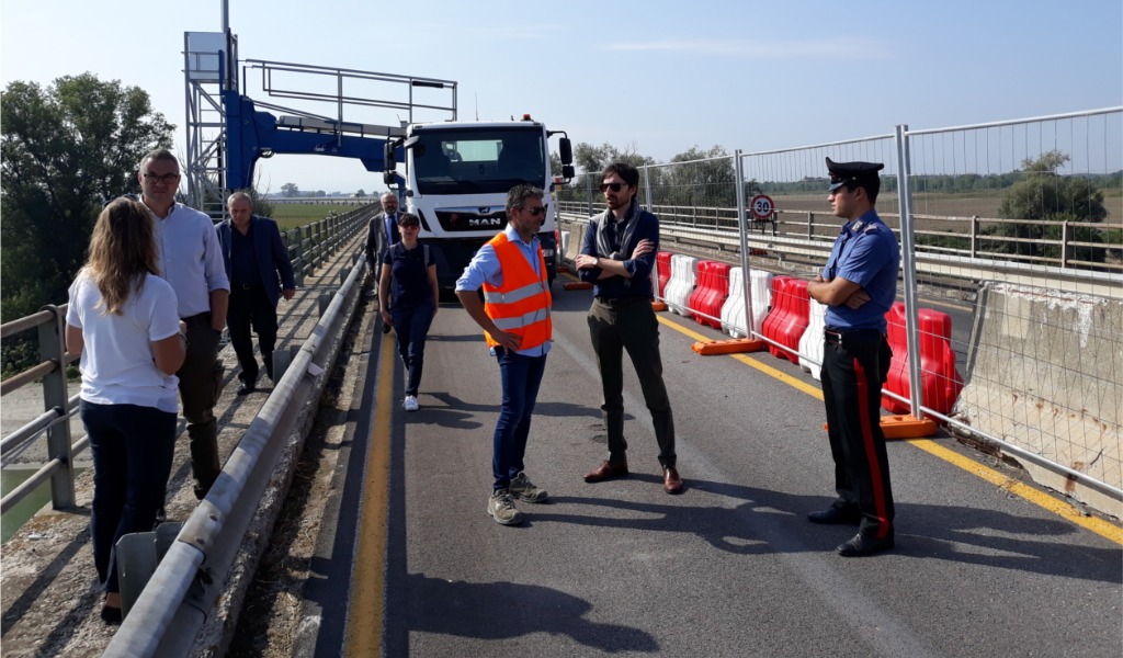 Trave deteriorata: il Ponte Verdi sul Po chiude ai mezzi pesanti