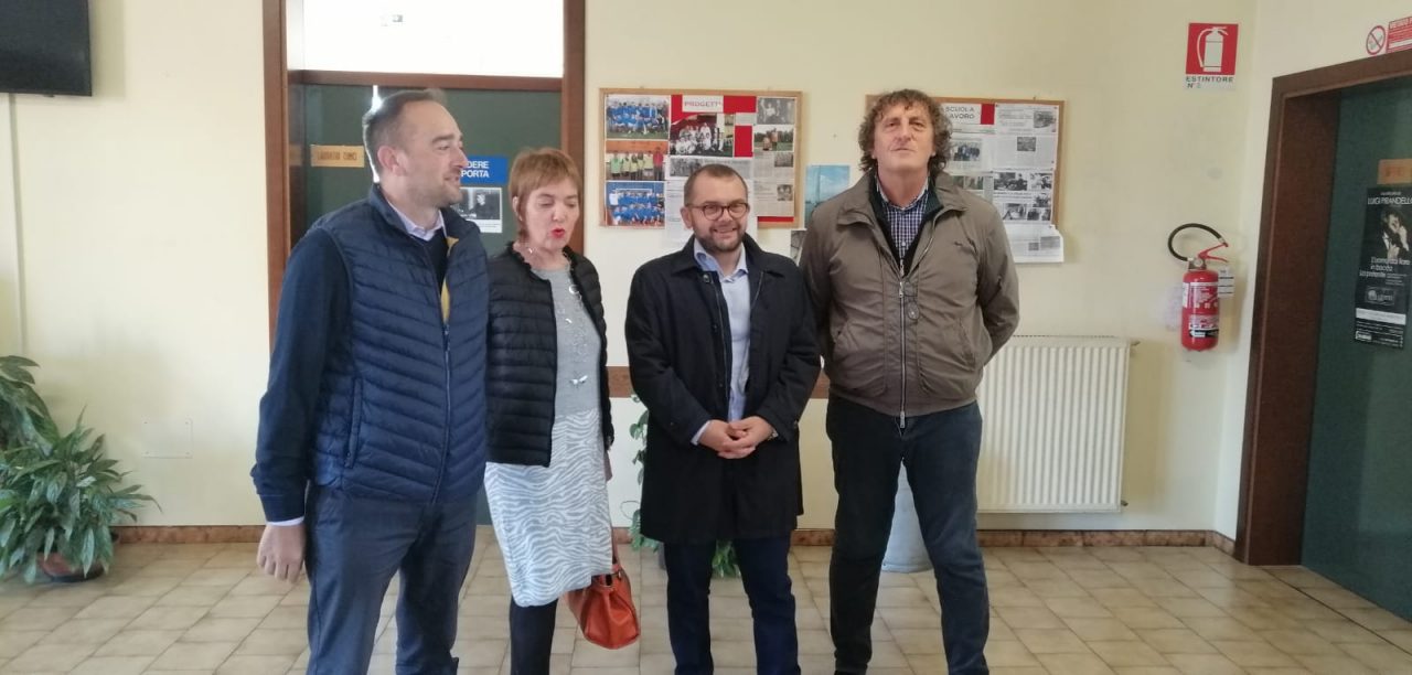 Fabio Rolfi alla scuola casearia di Pandino