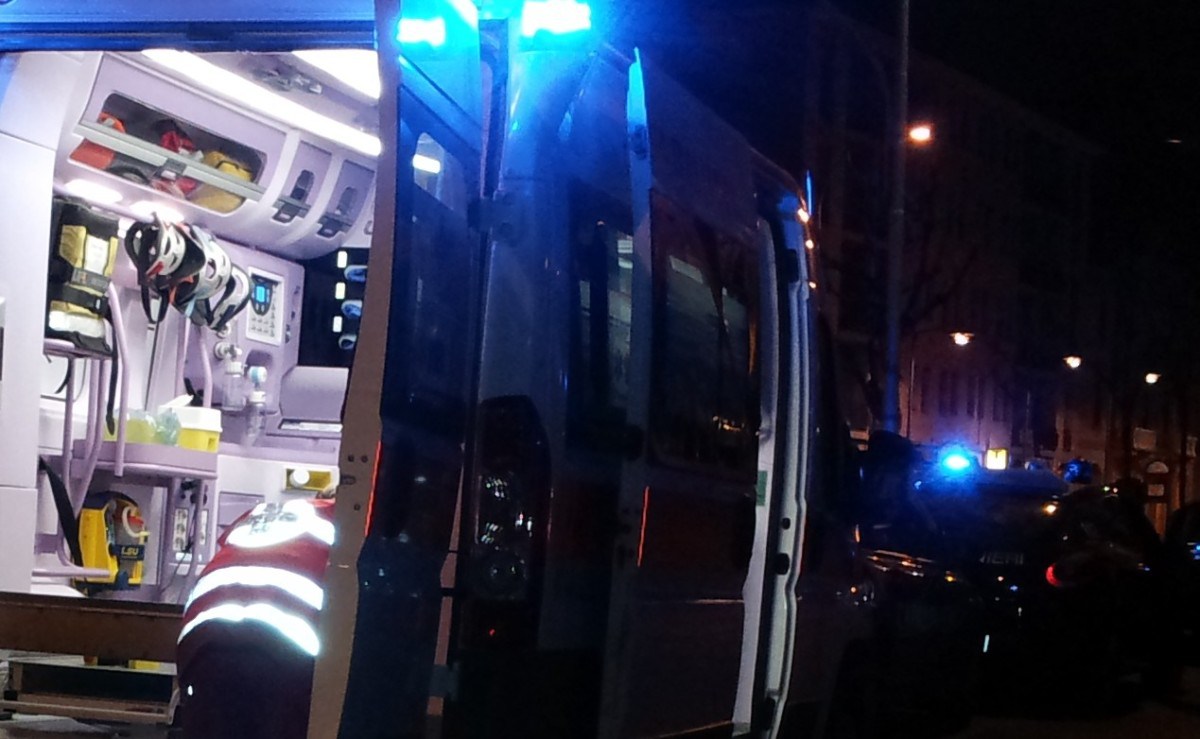 Incidente stradale e Cremona, 4 persone soccorse SIRENE DI NOTTE