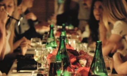 La "Cena degli sconosciuti": uscire dal virtuale per conoscersi nel mondo reale