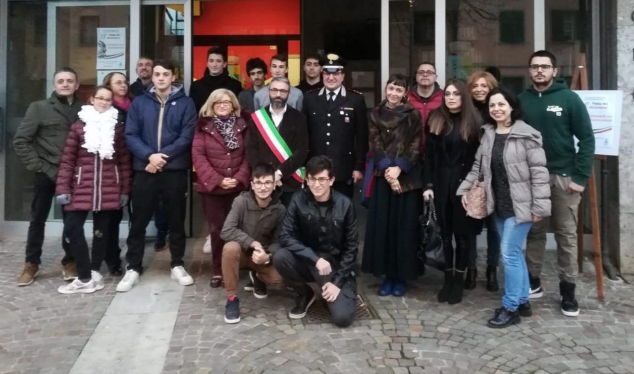 A Capralba la Costituzione consegnata ai maggiorenni FOTO