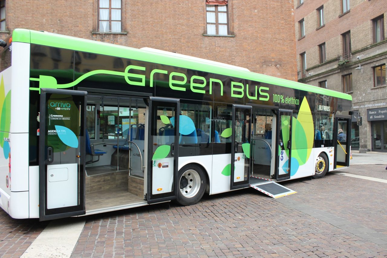 Nuovi bus elettrici a Cremona: avviata la sperimentazione