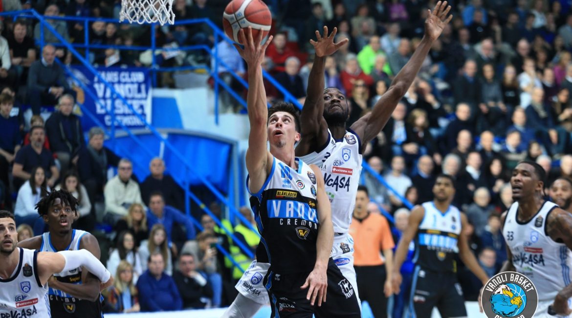 Vanoli Basket: vittoria e accesso alla final-eight di Coppa Italia