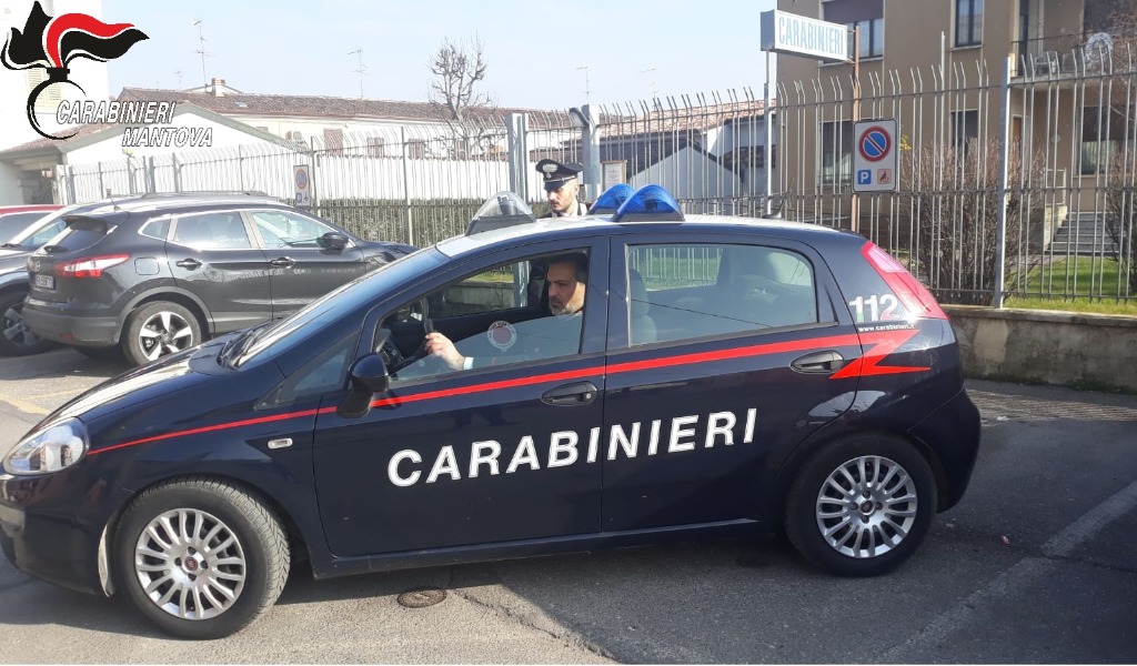 Acquista l’auto online, ma è una truffa: denunciata 56enne