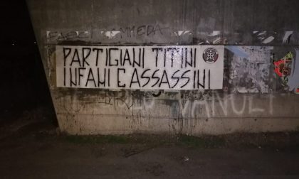 Giorno del Ricordo, striscioni di CasaPound a Cremona: “Partigiani titini infami e assassini”