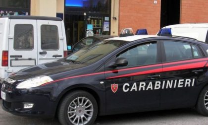 Carabiniere eroe salva due persone dalle fiamme mentre è fuori servizio