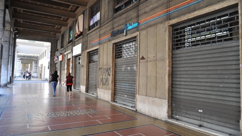 Anche i sindacati favorevoli a fermare le attività non essenziali