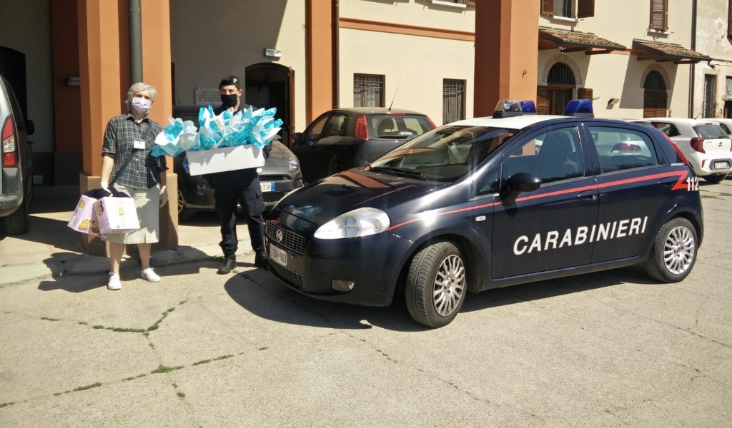 Emergenza Coronavirus: Carabinieri sempre più vicini alla popolazione in difficoltà FOTO
