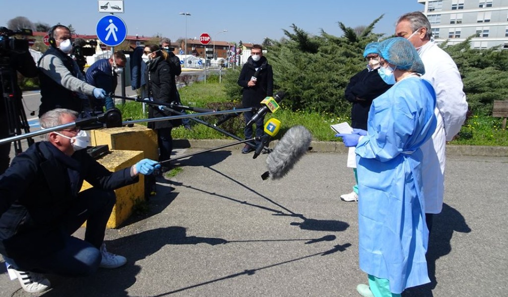 “Mamma, non ti lascerò sola!” Mattia ha mantenuto la promessa: oggi lascerà la terapia intensiva di Cremona
