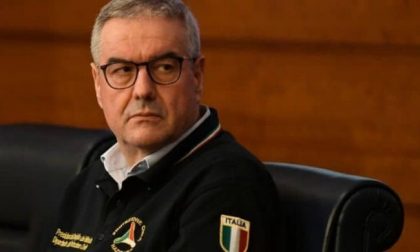 Obbligo di utilizzare mascherine in Lombardia: Borrelli non è d'accordo