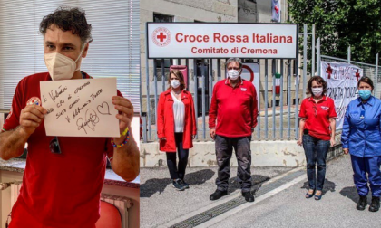 Giornata Mondiale della Croce Rossa: Raoul Bova in visita alla sede di Cremona