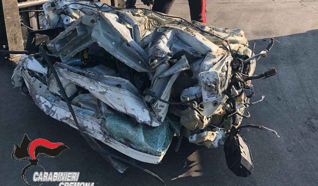Auto di grossa cilindrata, motori e componentistica rubati: oltre 1.000 pezzi sequestrati FOTO