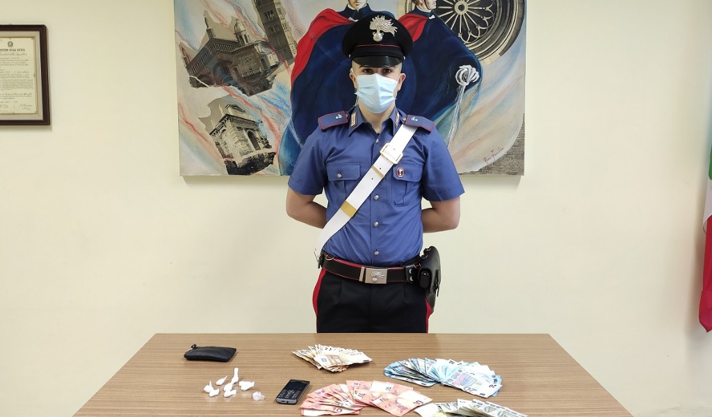 Spaccio stupefacenti: arrestata 36enne marocchina trovata con 10 dosi di “coca”