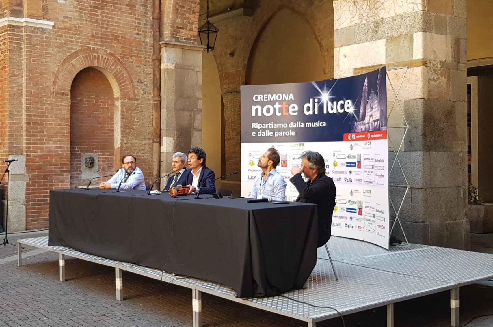 Presnetazione Cremona Notte di luce 01