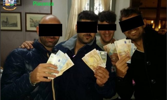 Caserma degli orrori, le agghiaccianti intercettazioni: “Hai presente Gomorra?”
