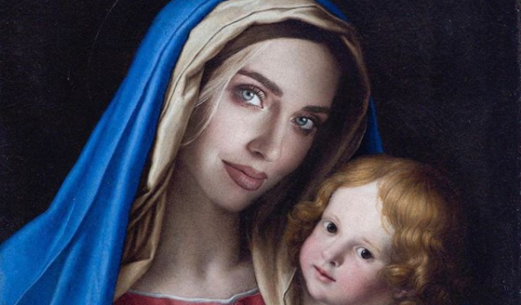 Chiara Ferragni come la Madonna, denunciata per blasfemia dal Codacons