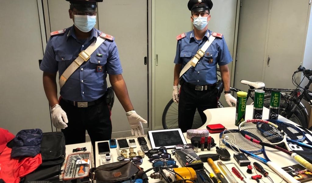 Soresina, danneggiamenti e furti sulle auto in sosta: arrestato l’autore dei raid FOTO