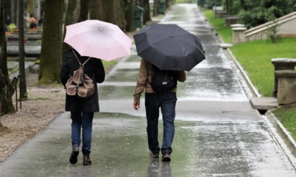 Nei prossimi giorni piogge sparse e schiarite, Nord Italia soleggiato nel fine settimana | Previsioni meteo
