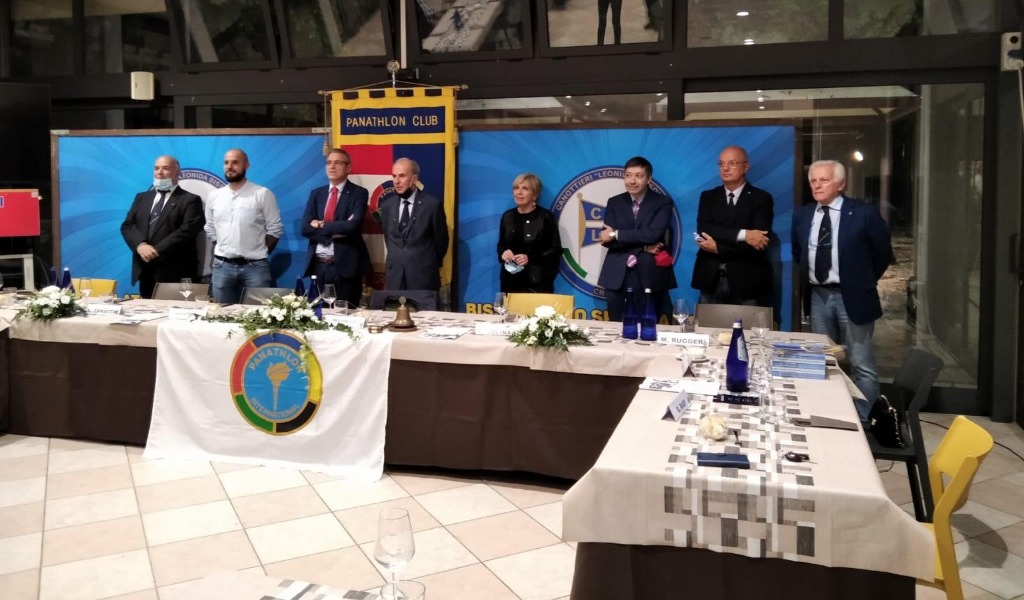 Il provveditore Molinari ospite del Panathlon: “Ripartiamo dallo sport”