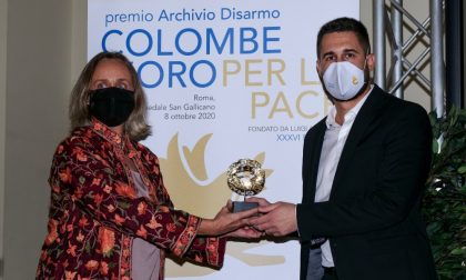 Colombe d’oro per la Pace: premiato Paolo Miranda, l’infermiere fotografo di Cremona