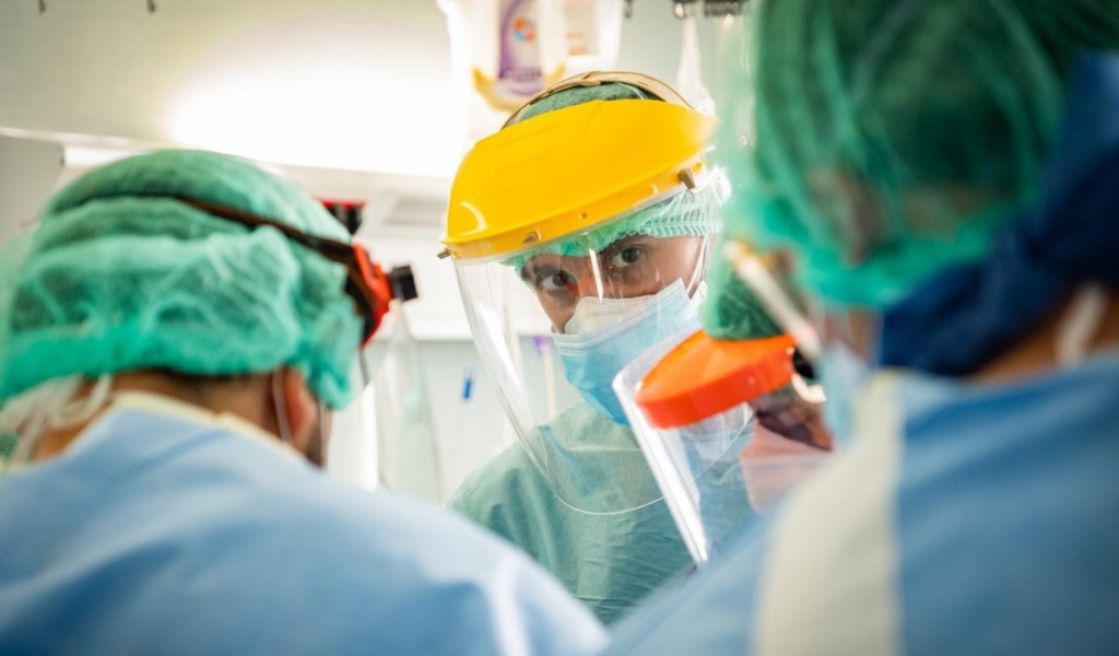 Covid, dati 5 maggio 2021 | +1.557 positivi in Lombardia | Cremona +48