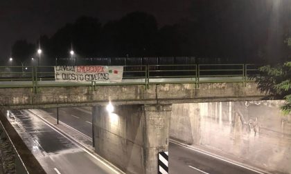 Nella notte striscioni su sedi istituzionali: "La vera emergenza è questo Governo"