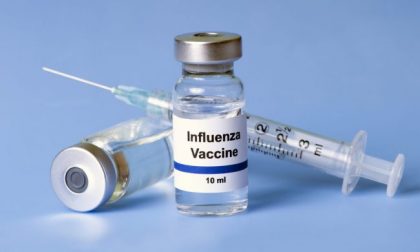 Vaccini antinfluenzali, entro novembre ad ogni medico solo 100 dosi ciascuno