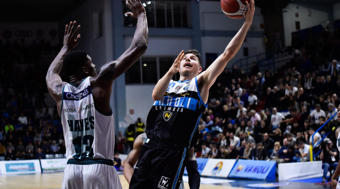 Vanoli Basket, altri cinque giocatori positivi al Covid-19