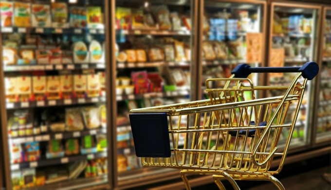 Furto al supermercato e ricettazione: sei persone fermate dai Carabinieri