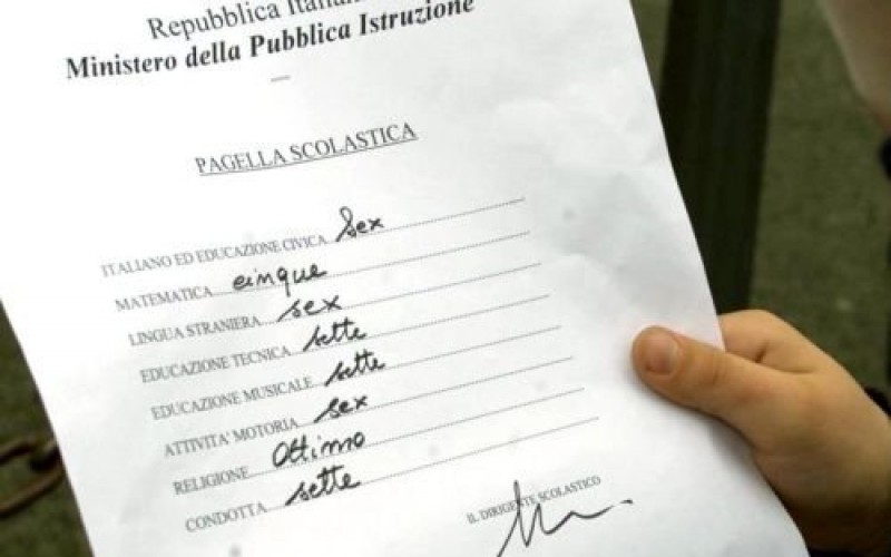 Via i “freddi” voti numerici, alle scuole elementari in pagella tornano i giudizi
