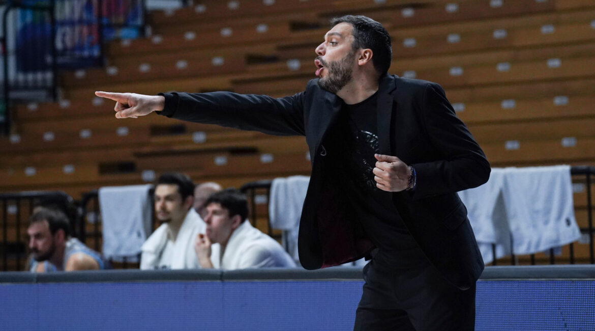 Vanoli domenica ancora in campo contro Pesaro