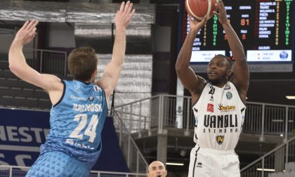 La Vanoli Cremona si impone 89-85 a Brescia sulla Germani