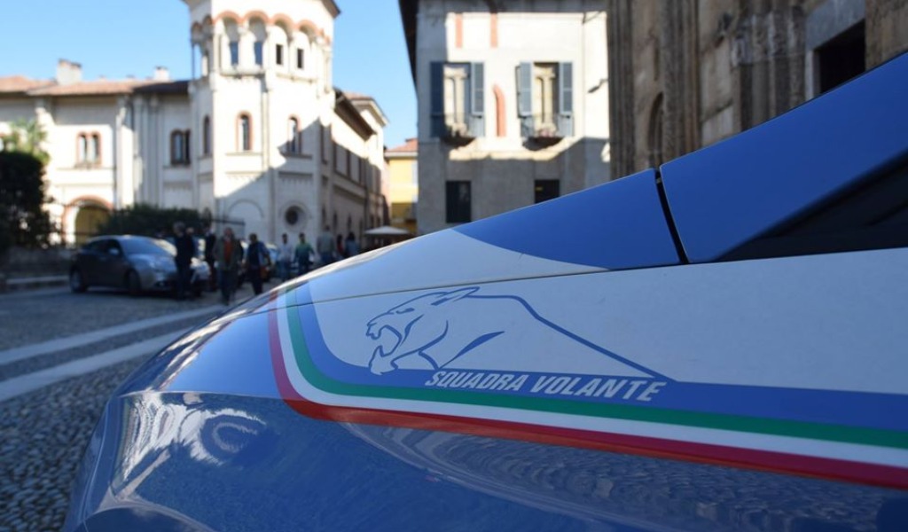 Rubano generi alimentari al supermercato, scoperti uno fugge l’altro viene denunciato