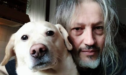 Il labrador Beethoven muore a 7 anni avvelenato, la disperazione del padrone: "Mi hanno ucciso un figlio"