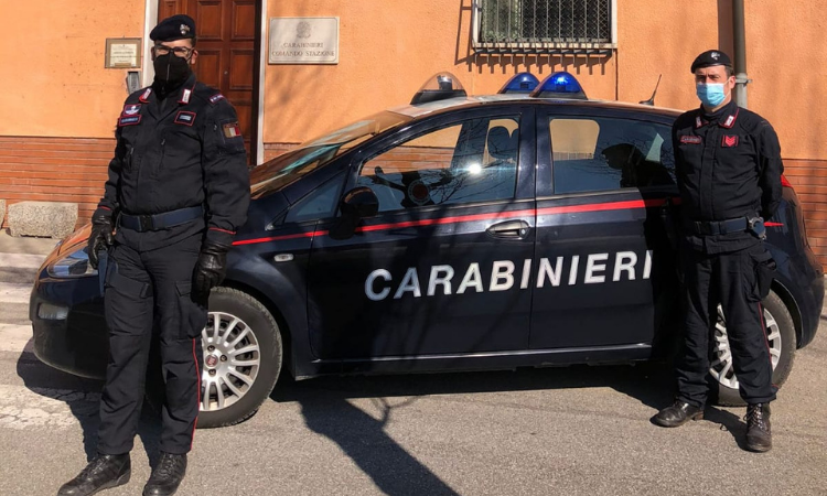 Fugge dall’ospedale nonostante il Covid e la polmonite: preso, isolato e denunciato
