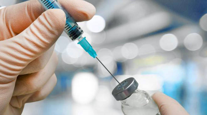 Vaccini sprecati? Dopo l’ordinanza del Commissario arrivano le “liste di riserva”