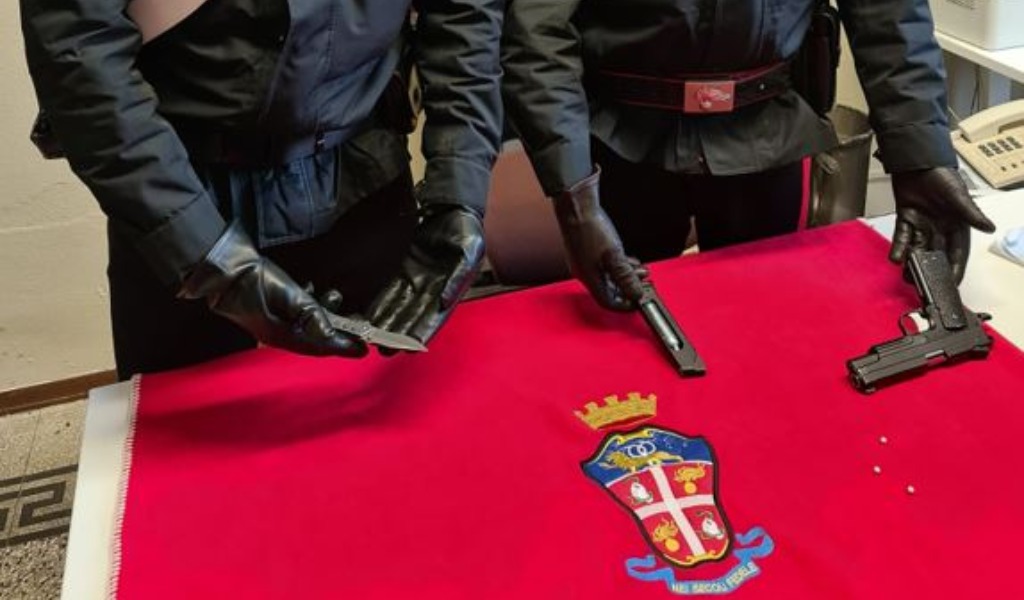 Ubriaco e armato minaccia il gestore di un bar che si era rifiutato di servirgli una birra