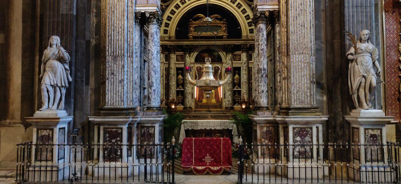 Pasqua 2021. La Sacra Spina e il messaggio del vescovo Napolioni: “Fame d’aria buona”
