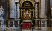 Pasqua 2021. La Sacra Spina e il messaggio del vescovo Napolioni: "Fame d'aria buona"